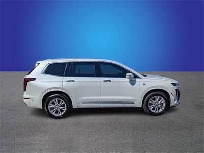 2025 Cadillac XT6 Luxury