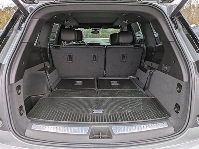 2025 Cadillac XT6 Luxury