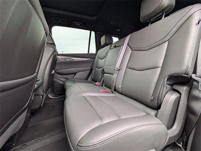 2025 Cadillac XT6 Luxury
