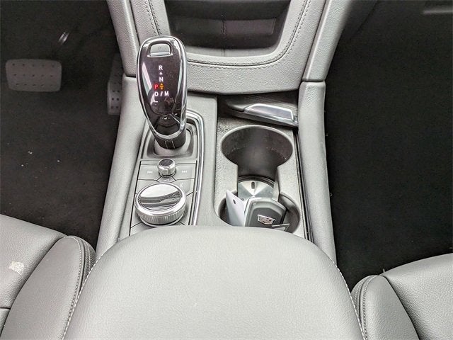 2025 Cadillac XT6 Luxury