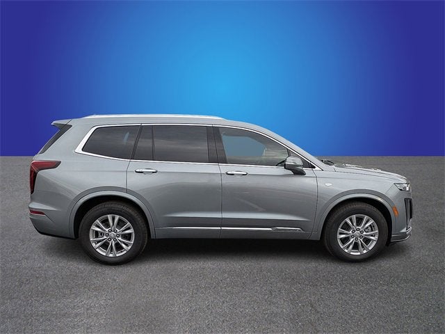 2025 Cadillac XT6 Luxury