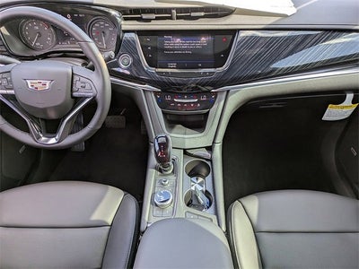 2025 Cadillac XT6 Premium Luxury