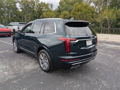 2025 Cadillac XT6 Premium Luxury