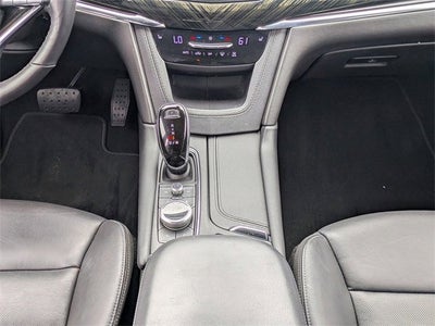 2020 Cadillac XT6 FWD Premium Luxury