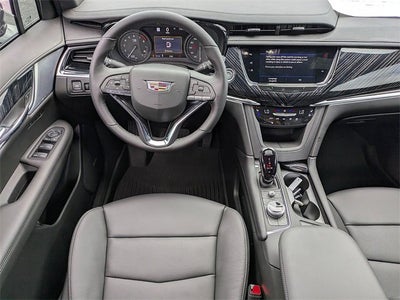 2025 Cadillac XT6 Premium Luxury
