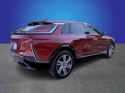 2024 Cadillac LYRIQ Tech