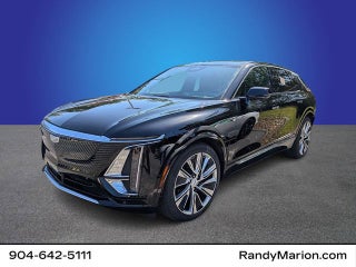 2024 Cadillac LYRIQ Luxury 3