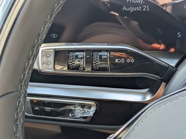 2026 Cadillac LYRIQ Signature Luxury
