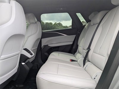 2025 Cadillac LYRIQ Sport 1