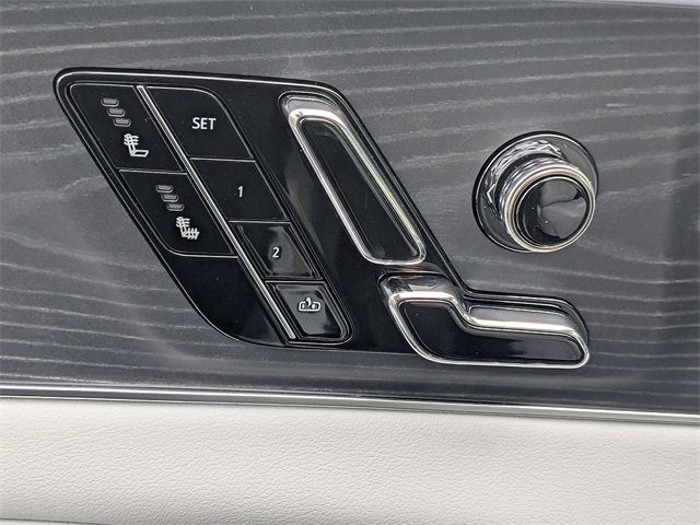 2025 Cadillac LYRIQ Sport 1