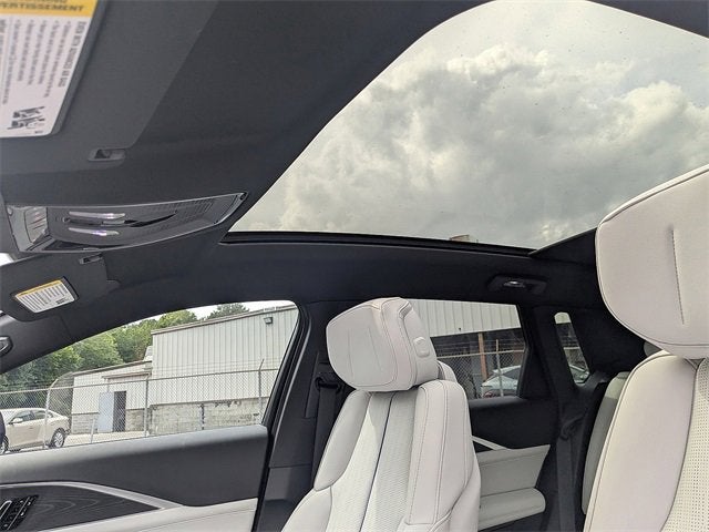 2025 Cadillac LYRIQ Sport 1