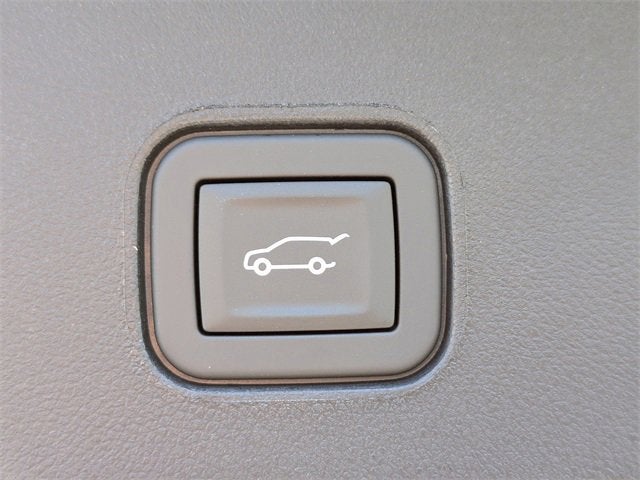 2025 Cadillac LYRIQ Sport 1