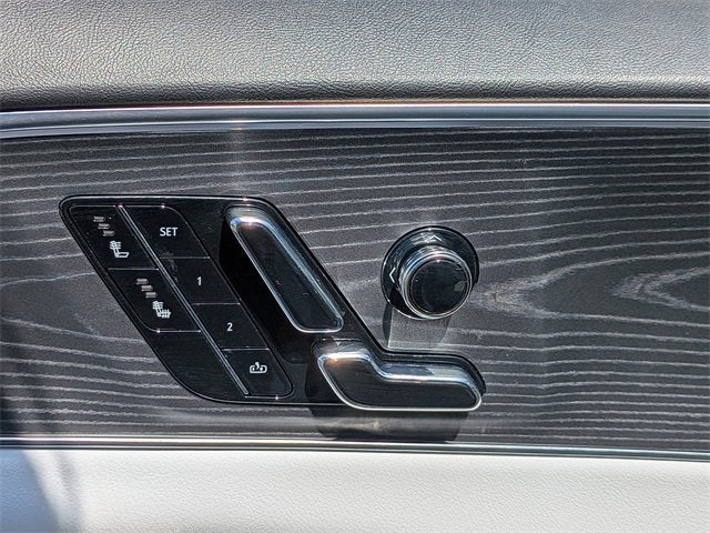 2025 Cadillac LYRIQ Sport 1