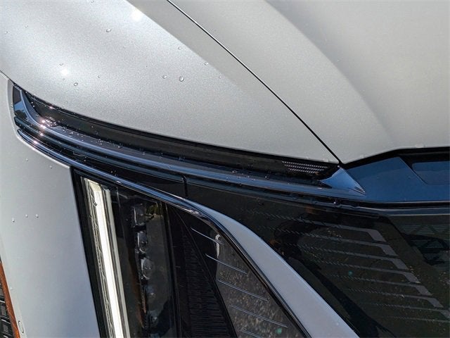 2025 Cadillac LYRIQ Sport 1