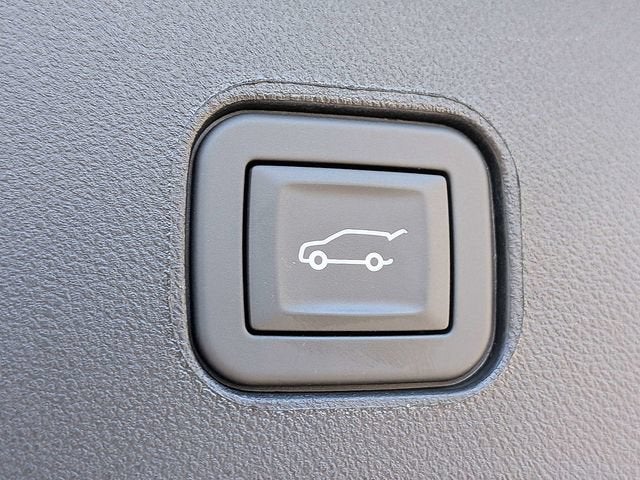 2027 Cadillac LYRIQ Signature Sport