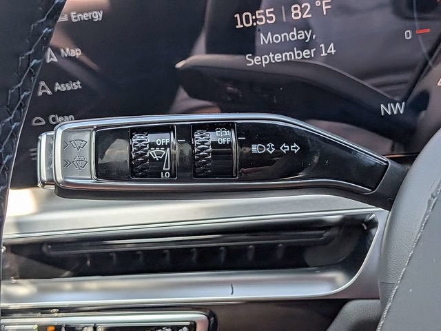 2027 Cadillac LYRIQ Signature Sport