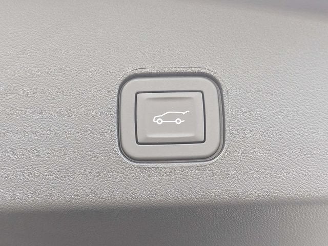 2026 Cadillac LYRIQ Signature Sport