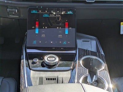 2026 Cadillac ESCALADE IQL Sport