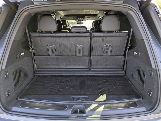 2026 Cadillac ESCALADE IQL Sport