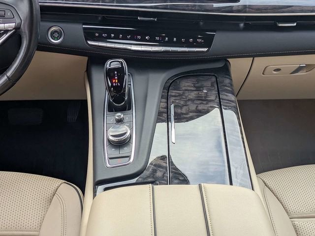 2022 Cadillac Escalade Premium Luxury