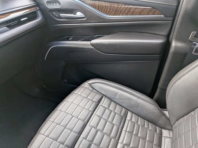2023 Cadillac Escalade 4WD Sport Platinum