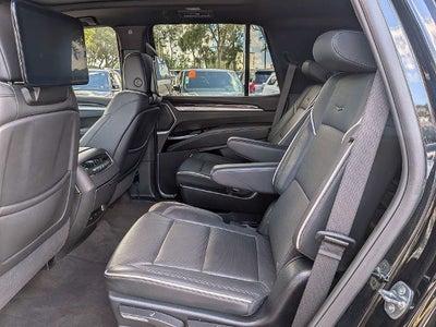 2025 Cadillac Escalade Premium Luxury
