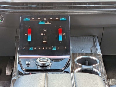 2025 Cadillac Escalade Premium Luxury