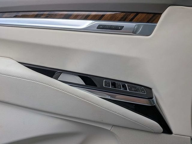 2026 Cadillac Escalade Platinum Luxury