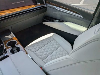 2026 Cadillac Escalade Platinum Sport
