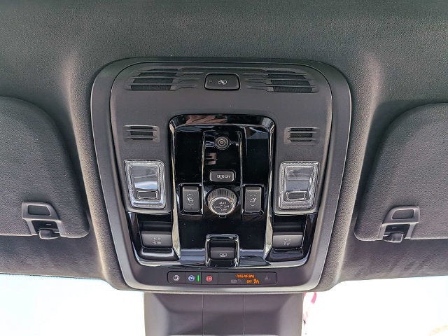 2027 Cadillac Escalade Platinum Sport