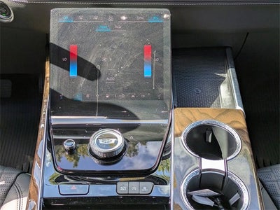 2025 Cadillac Escalade Sport Platinum