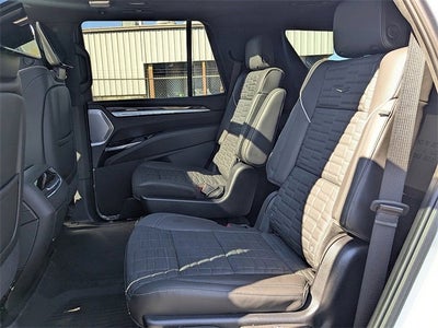 2025 Cadillac Escalade Sport Platinum