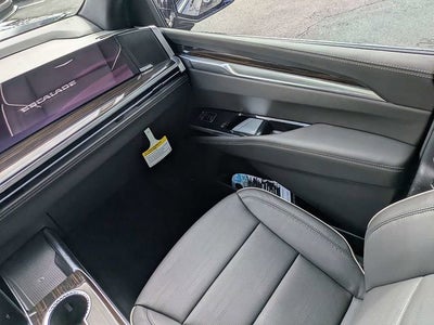 2026 Cadillac Escalade ESV Luxury