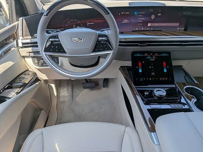 2026 Cadillac Escalade ESV Platinum Luxury