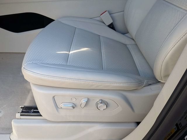 2026 Cadillac Escalade ESV Platinum Luxury