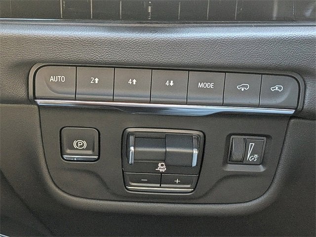 2025 Cadillac Escalade ESV Sport