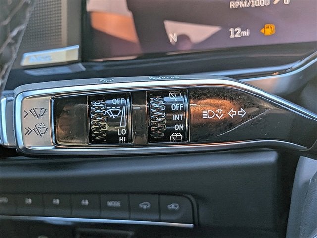 2025 Cadillac Escalade ESV Sport