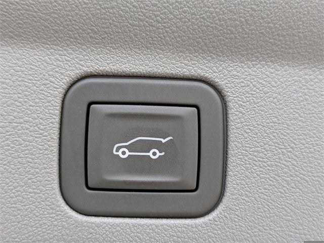 2026 Cadillac ESCALADE IQ Luxury