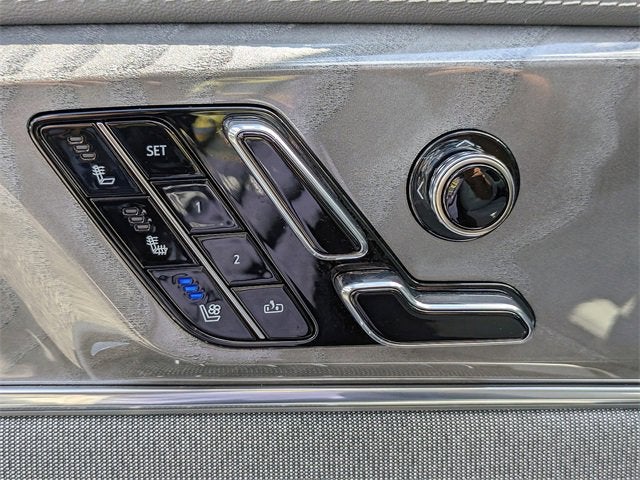 2026 Cadillac ESCALADE IQ Luxury