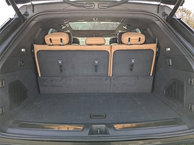 2025 Cadillac ESCALADE IQ Luxury 2