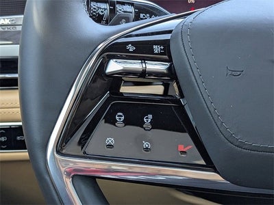 2025 Cadillac ESCALADE IQ Luxury 2