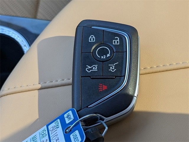 2025 Cadillac ESCALADE IQ Luxury 2