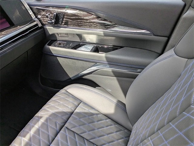 2025 Cadillac ESCALADE IQ Sport 1