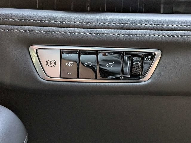 2026 Cadillac ESCALADE IQ Premium Sport