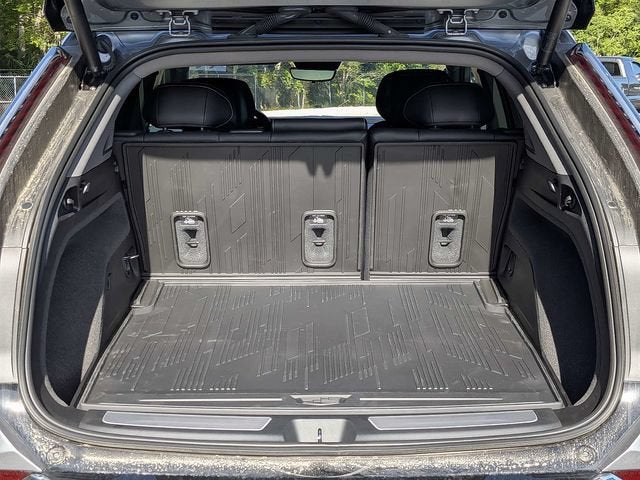 2027 Cadillac OPTIQ Luxury