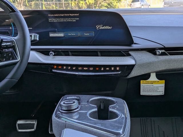 2027 Cadillac OPTIQ Luxury