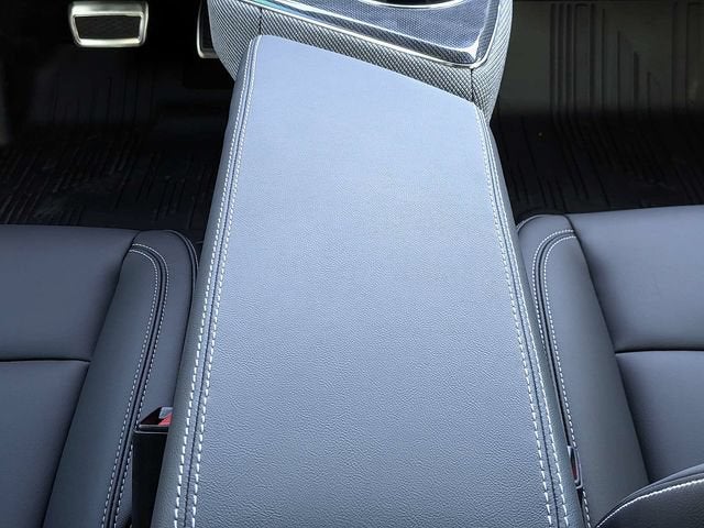 2027 Cadillac OPTIQ Luxury