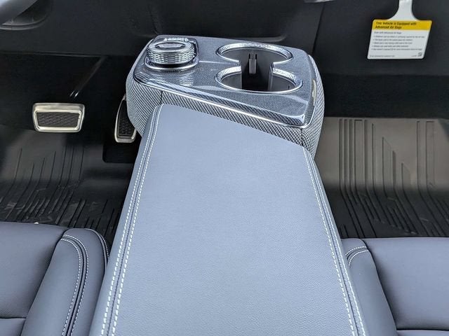 2027 Cadillac OPTIQ Luxury