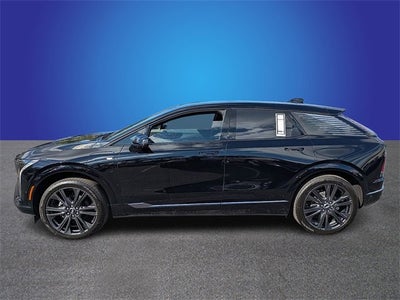 2026 Cadillac OPTIQ Premium Luxury