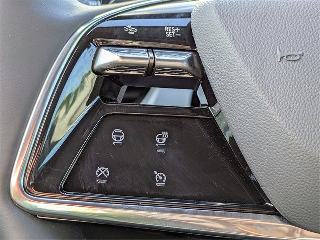 2026 Cadillac OPTIQ Premium Luxury